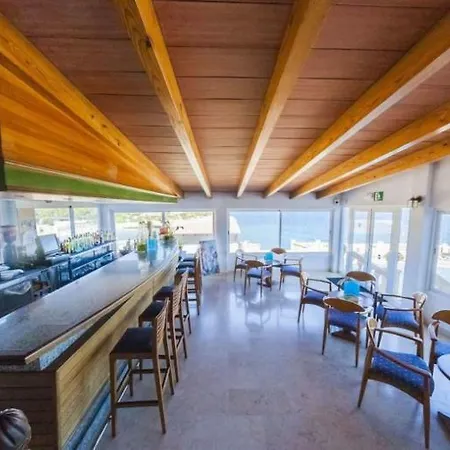 Valparaiso Bungalows 호텔